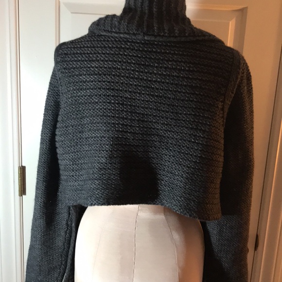 Funky chunky knit gray Sarah Pacini cardigan shrug - Picture 5 of 8